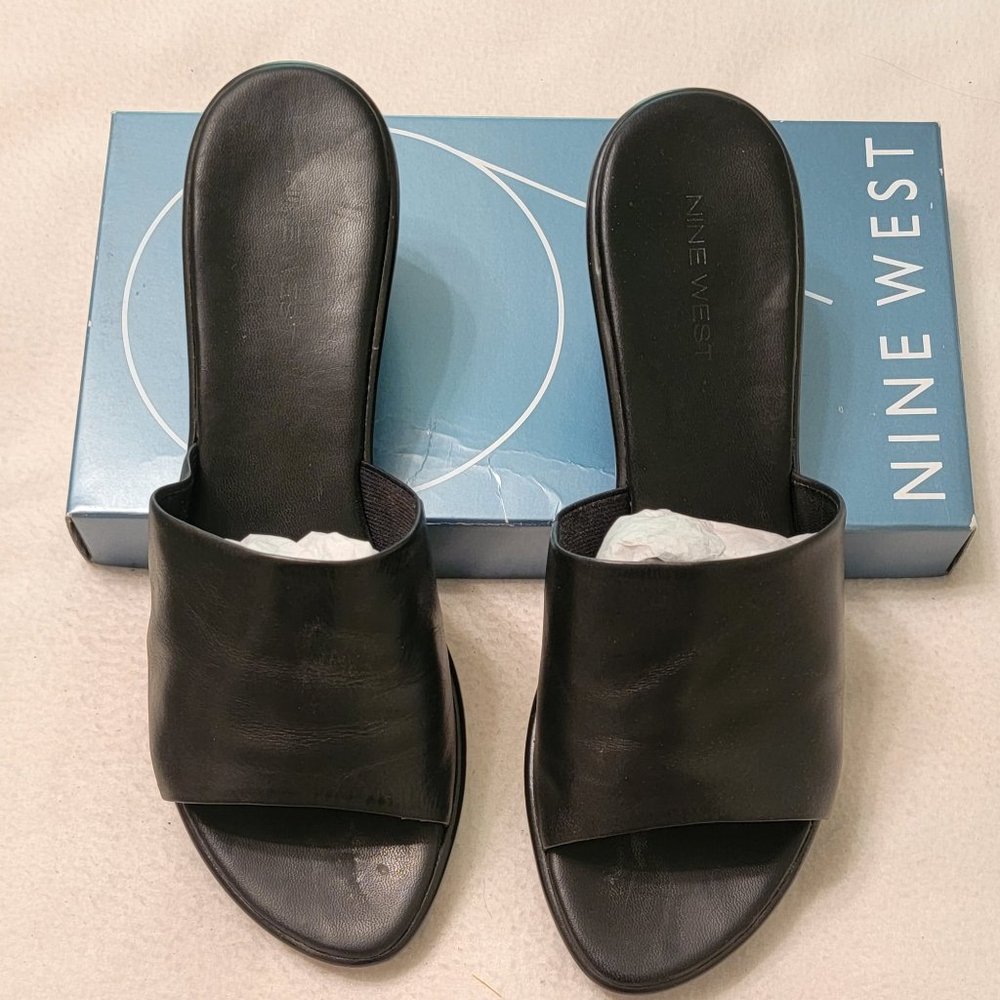 #46 - New in box - Nine West Quell black leather sandals